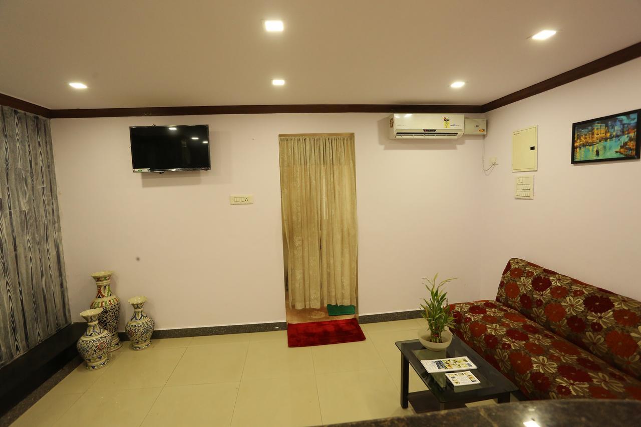 La Grandeur Mapusa